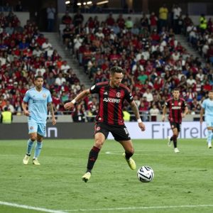 Atlanta giành chiến thắng tối thiểu 1-0 trước Colegiales tại Primera Nacional